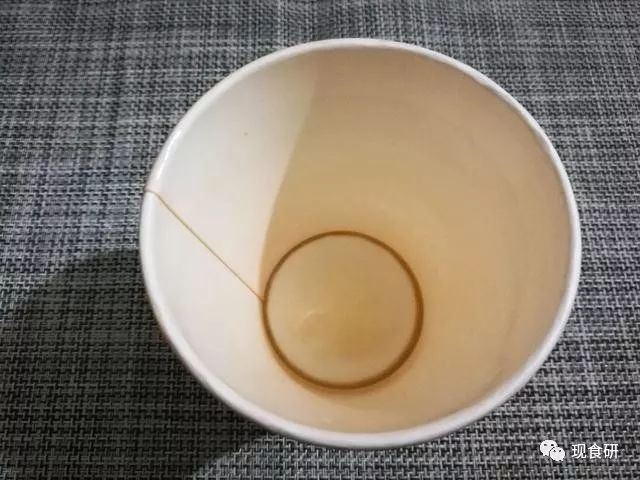 肯德基奶茶与热柠檬红茶测评，肯德基冬季热饮味道如何