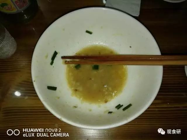 去陕西不得不吃的美食：牛肉泡馍配糖蒜 予我千金亦不换